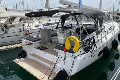 Charter Sailboat Bénéteau Oceanis 46.1 Alimos