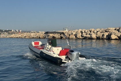 Hire RIB Prua al vento Thor 7 Old Port of Marseille