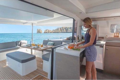 Location Catamaran FountainPajot Elba45 Martinique