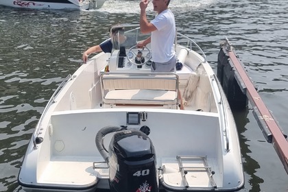 Charter Boat without licence  Molinari 500 Lake Como