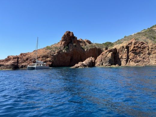 Cannes Motor Yacht Azimut Azimut 43 alt tag text