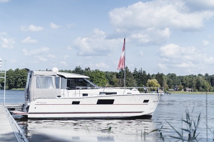Miete Motoryacht Motoryacht Delphia 1080 Mecklenburgische Seenplatte