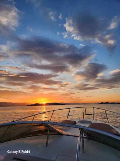 Motorboat Cranchi Zaffiro Boat layout