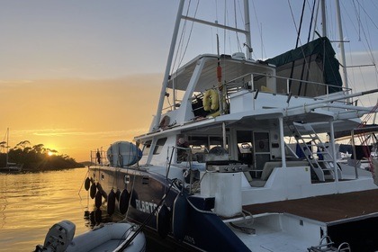 Rental Catamaran Tropic composites Niominka 47 Ajaccio