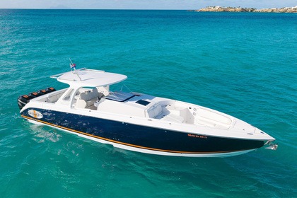 Hire Motorboat Cigarette Racing Cigarette Huntress 42 Sint Maarten