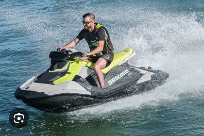 Charter Jet ski Seadoo Spark Genoa