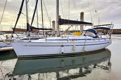 Hire Sailboat Bavaria Bavaria 38 Arzon