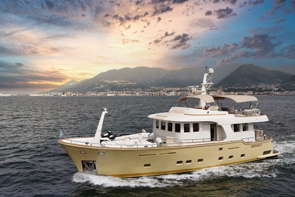 Charter Motorboat Terranova Yachts Terranova 68 Naples