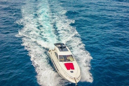 Rental Motorboat Sea Ray 53 La Romana