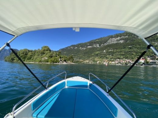 Lac de Côme Without license Marino Atom 450 alt tag text