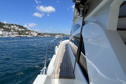 Hyra båt Motorbåt Fairline 2006 Istanbul