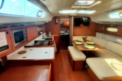 Location Voilier Beneteau Oceanis 40 Toulon