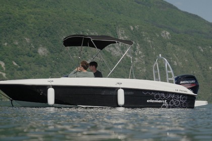 Charter Motorboat BAYLINER ELEMENT 180 Aix-les-Bains