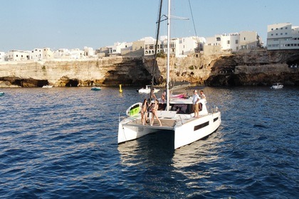 Charter Catamaran Aventura 34 Polignano a Mare
