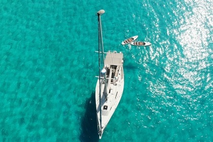 Alquiler Velero Beneteau Ydile Can Pastilla