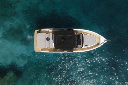 Location Bateau à moteur De Antonio De Antonio D32open Capri