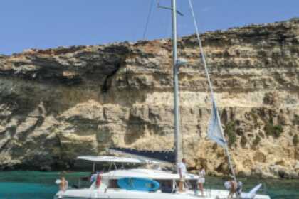 Hire Catamaran Lagoon 420 Malta