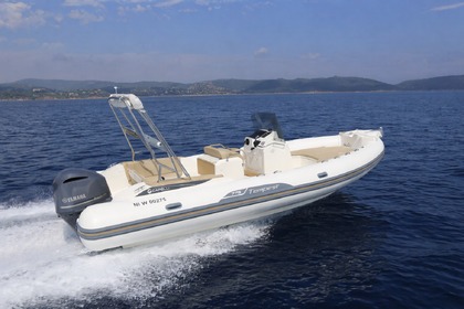 Hyra båt RIB-båt Capelli Capelli Tempest 775 83140 Six-Fours-les-Plages