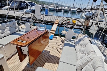 Rental Sailboat Bavaria Yachtbau Bavaria C42 Punat