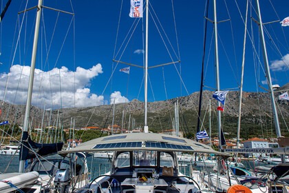 Rental Sailboat BENETEAU OCEANIS 51.1 Lefkada