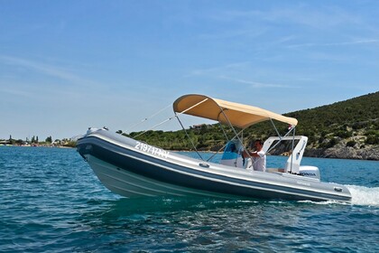 Rental RIB Novomar NM630 Novalja