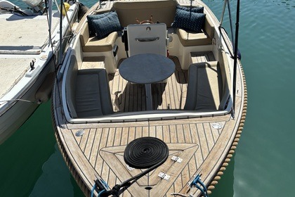 Aluguel Barco sem licença  A Hellas Madalena Faliraki