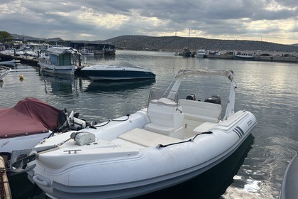 Location Semi-rigide Orizon 650 Varkiza