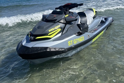 Location Jet-ski Seadoo RXT-XRS 325 Montpellier