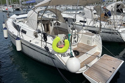 Charter Sailboat Bavaria Yachtbau Bavaria Cruiser 33 Punat
