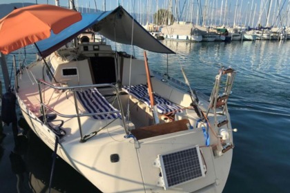Hire Sailboat Beneteau First 30 Grandson