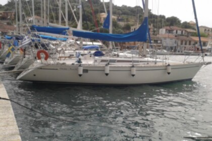 Charter Sailboat Olympic Olympic sea 42 Lefkada