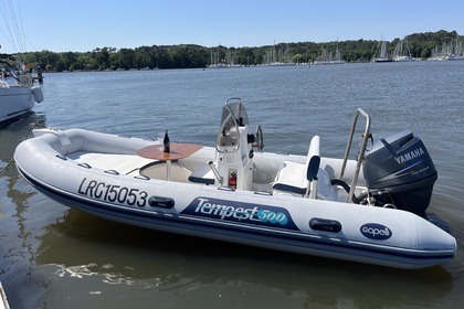Hyra båt RIB-båt Capelli Tempest 500 Vannes