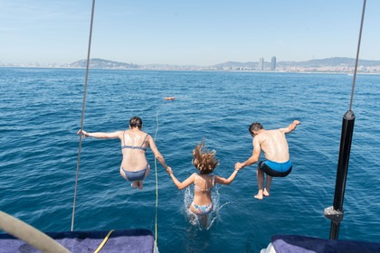 Rental Sailboat Sail tour Barcelona Barcelona