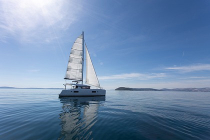 Charter Catamaran Lagoon Lagoon 42 Rogoznica