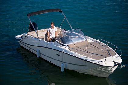 Rental Motorboat Quicksilver Activ 755 Sundeck Cambrils