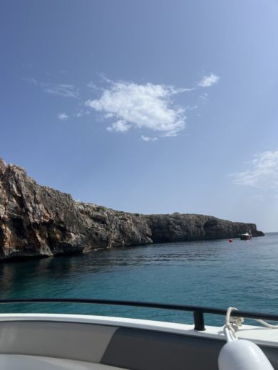 Minorca Motorboat BMA 221 X222 alt tag text