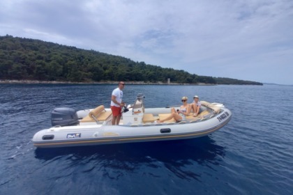 Hire RIB Bwa Sixone Šibenik