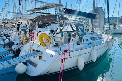 Hire Sailboat  Sun Odyssey 35 Corfu