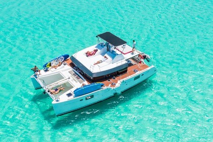 Rental Catamaran Lagoon Lagoon 450 S Sint Maarten