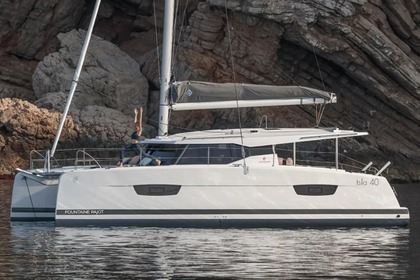 Hyra båt Katamaran Fountaine Pajot Fountaine Pajot Isla 40 - 4 + 1 cab. Pálairos