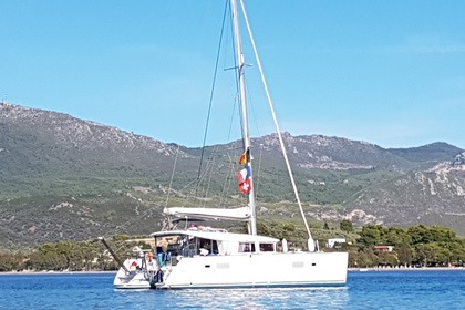 Rental Catamaran Lagoon Lagoon 400 S2 Athens