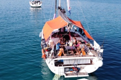 Noleggio Barca a vela ELAN YACHT 450 PERFORMANCE Cagliari