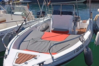 Hire Motorboat Seven Matrix 18.5 Altea