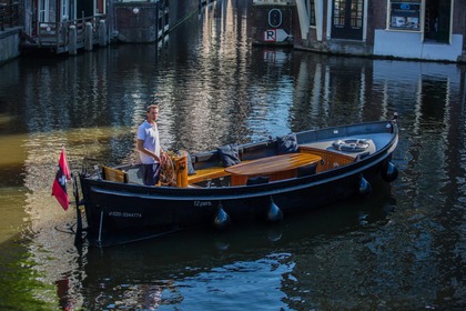 Verhuur Motorboot Custom Luxesloep Curaçao Amsterdam