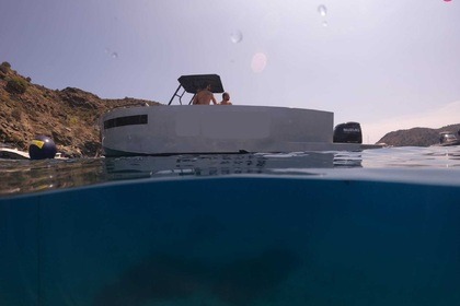 Location Bateau à moteur Bravaboats BA75 Roses