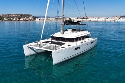 Hire Catamaran Lagoon 560 S2 Portisco