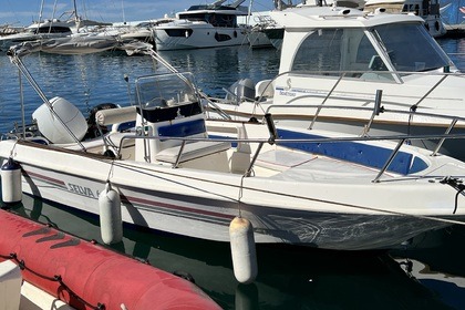 Charter Motorboat Selva Marine 600 Endeavour Saint-Raphaël