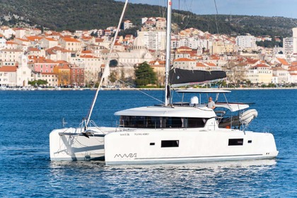 Verhuur Catamaran Lagoon-Bénéteau Lagoon 42 - 4 + 2 cab. Šibenik