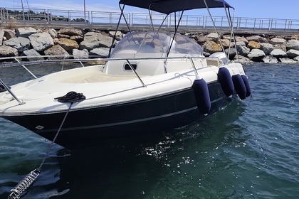 Location Bateau à moteur Jeanneau Cap Camarat 715 wa Les Issambres