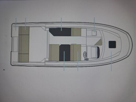 Motorboat Quicksilver 705 Activ Boat layout